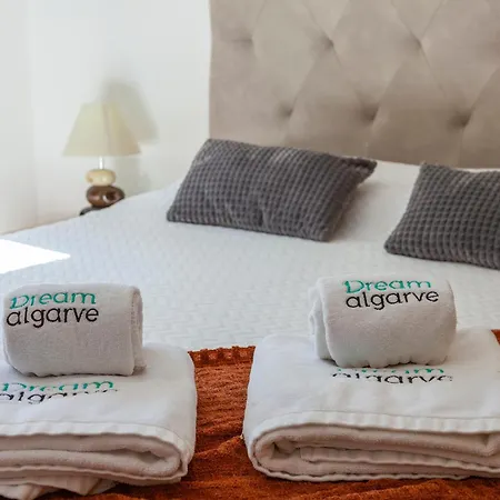 A65 - Marina Moor In * Lagos