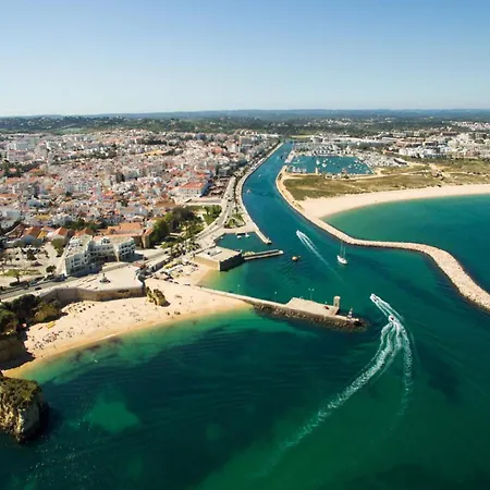 A65 - Marina Moor In