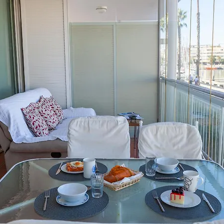 A65 - Marina Moor In * ラゴス